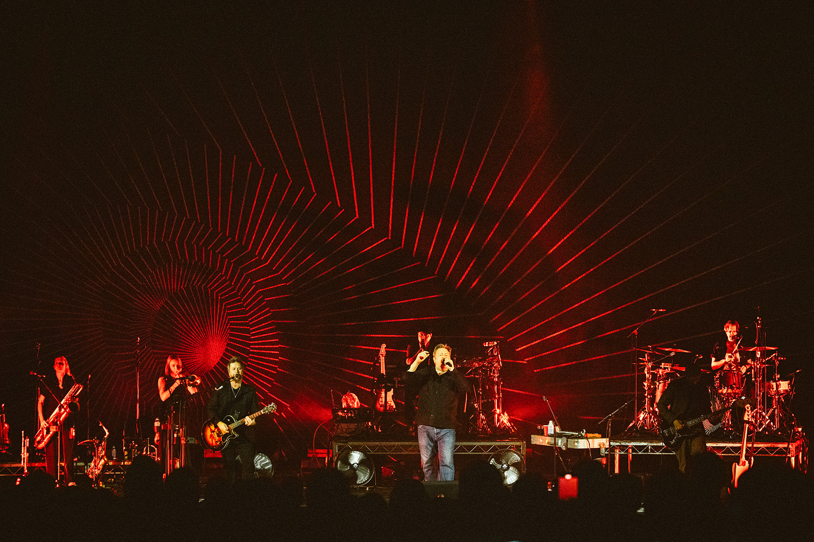 elbow in concert