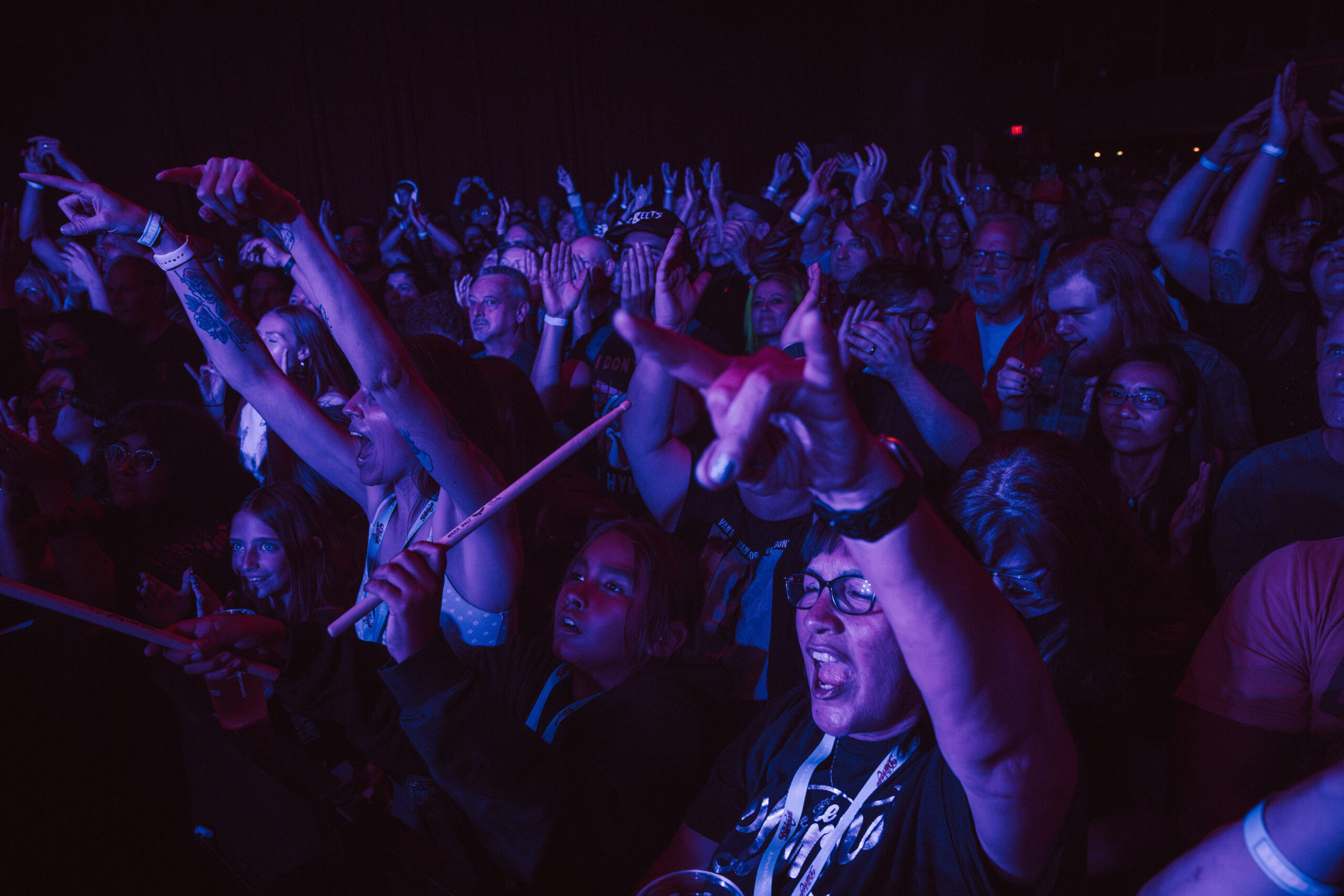 web-148-The-Darkness-SF-Fillmore