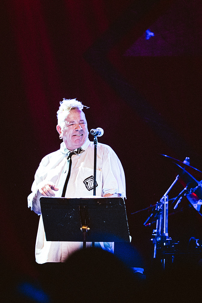 PiL in concert