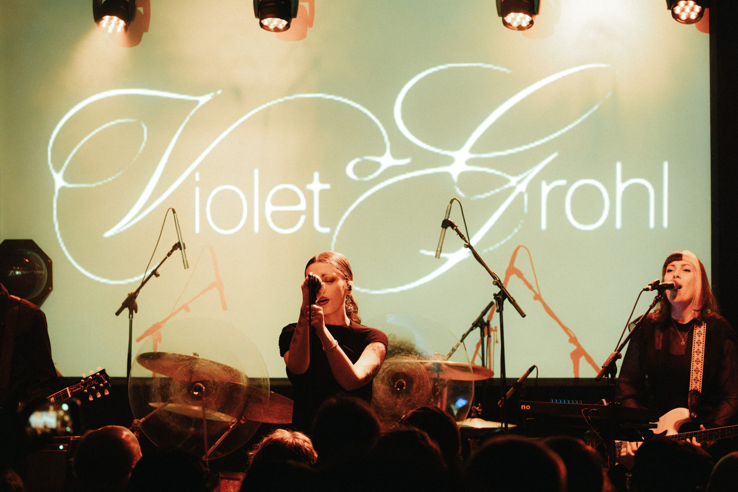 087-Violet-Grohl-Rickshaw-Shop-SF